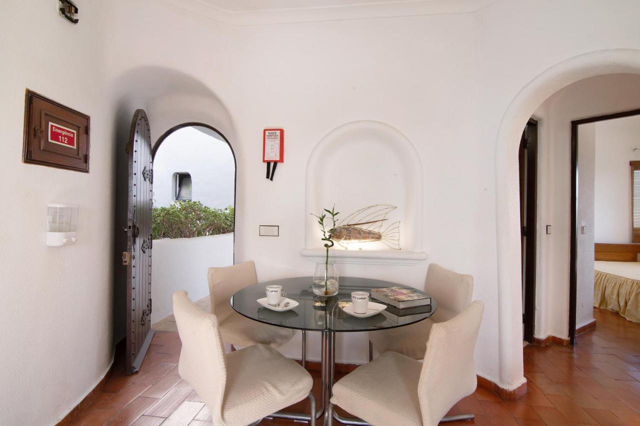 Apartamento Vila Mourisca Porches  Eksteriør bilde